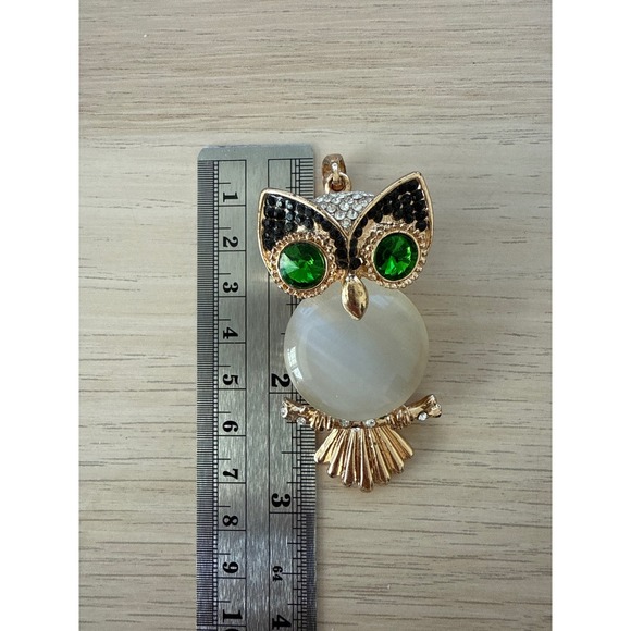 Owl Pendant Necklace Green Gemstone Eyes White Belly Rhinestone 32" - Picture 6 of 6